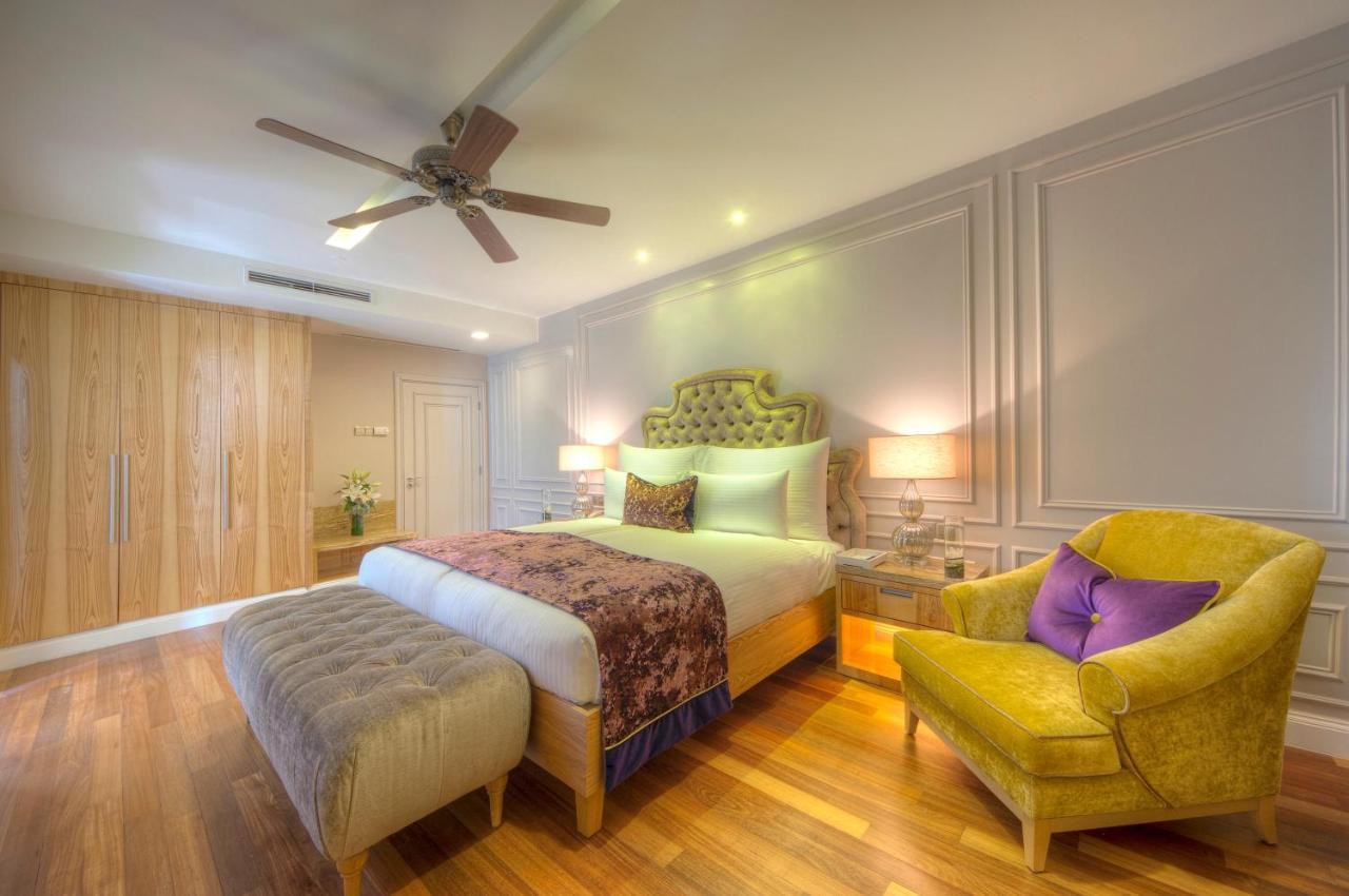 The Chateau Spa & Wellness Resort Bukit Tinggi Exterior photo Deluxe Suite