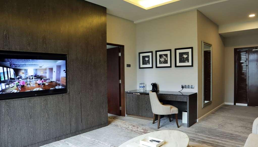 The Chateau Spa & Wellness Resort Bukit Tinggi Room photo A room at the hotel