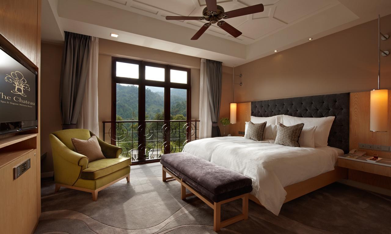 The Chateau Spa & Wellness Resort Bukit Tinggi Exterior photo